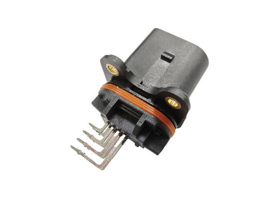 20V AC/DC 등급 전압 헤르메틱 커넥터 PBT 단열 저항 100MΩ 분