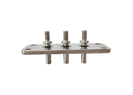 6.2mm X 42.5mm X 42.5mm 연결 단자판 정격 전압 600V, 절연 성능 2000MΩ (용도)