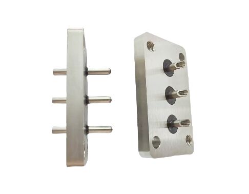 15A 안전 및 전기 연결을 위해 설계 된 45 스틸 핀 재료로 만들어진 전류등급 헤르메틱 밀폐 터미널